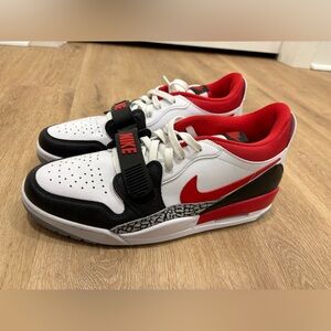 NWOB-Jordan Legacy 312 Low